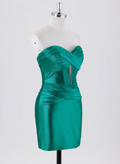 Sheath/Column Sleeveless Short Jersey Homecoming Dress With Pleated
