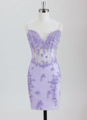 Sheath/Column Spaghetti Straps Short Lace Homecoming Dress With Appliques